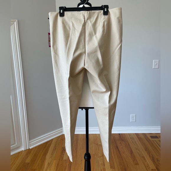 Vince Camuto new with tags size 14 pants with side zipper ankle office business - Picture 3 of 9